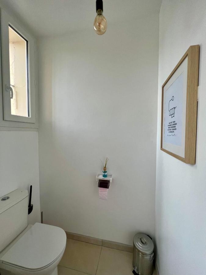 Appartement De Luxe Avec Fresque, Hyper Centre Et Parking Sure 퐁텐블로 외부 사진